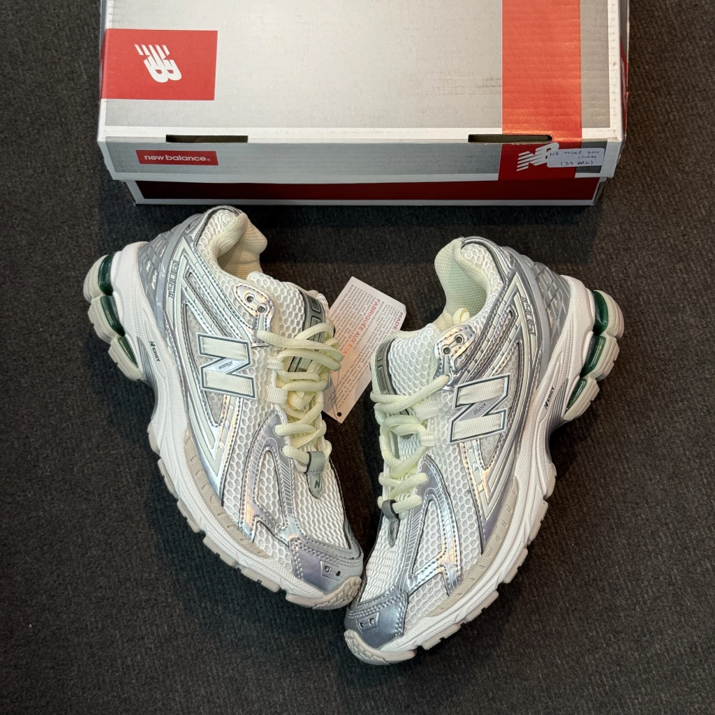 New Balance 1906R Silver-White